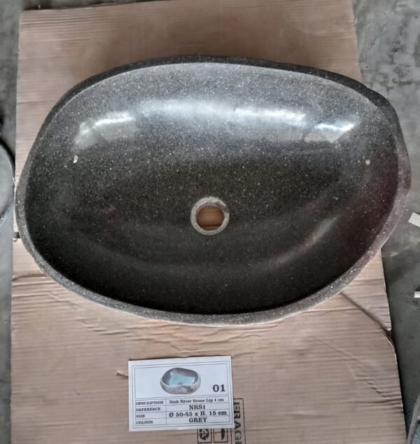 Natural River Stone Lip N°01 – 19 to 22 in - Image 2