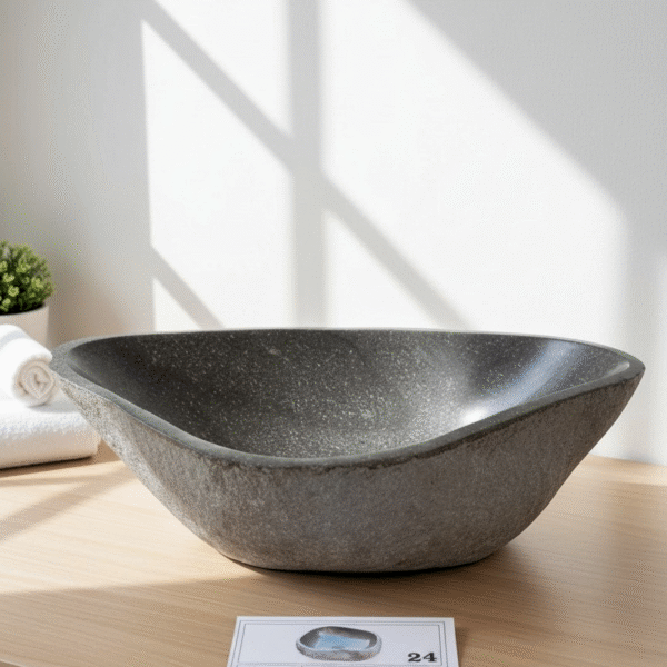 Natural River Stone Lip N°24 – 19 to 22 in